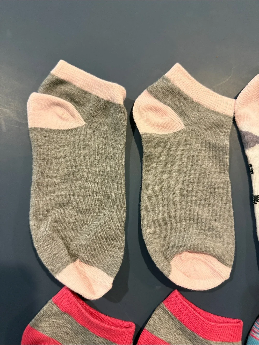 Assorted girls Low-Cut Sock Pack - Pink, Gray, Blue, Black. Never worn